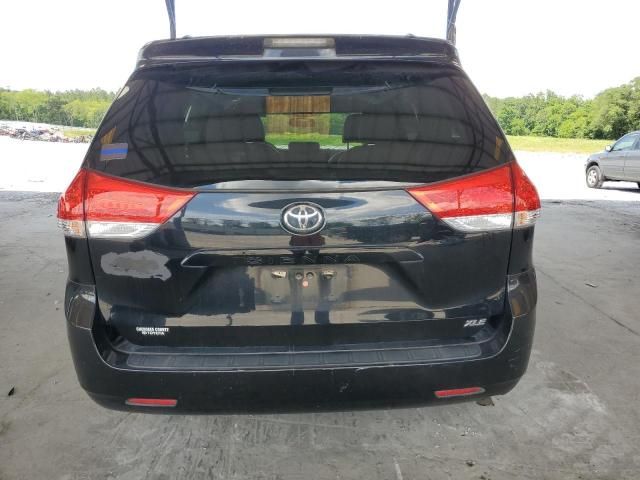 2014 Toyota Sienna XLE