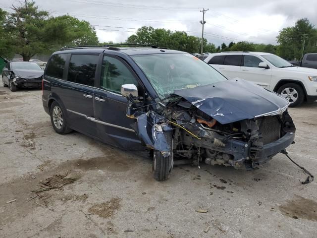 2008 Chrysler Town & Country Limited