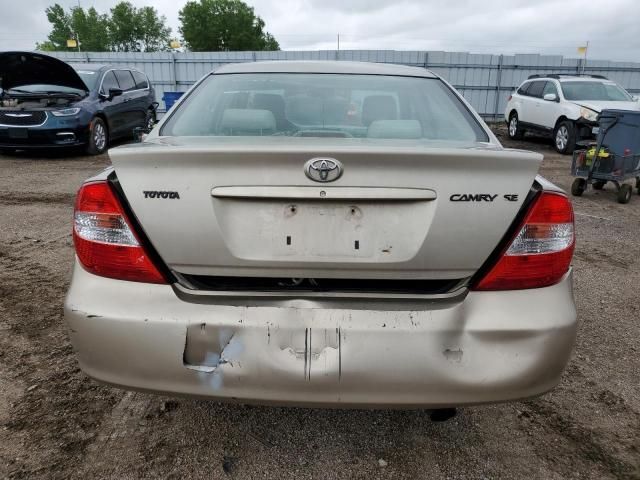 2004 Toyota Camry LE