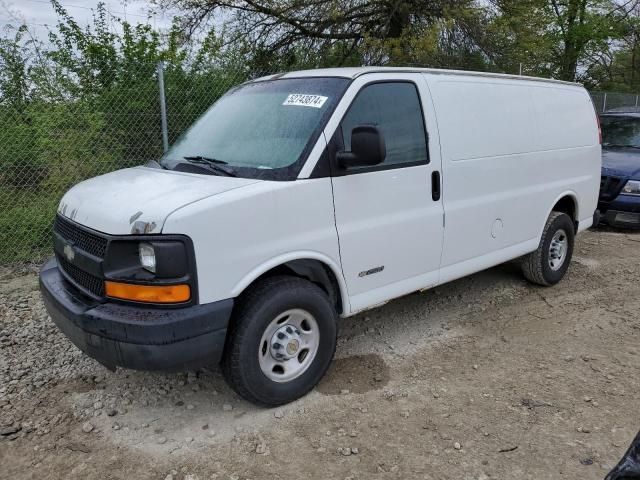 2004 Chevrolet Express G2500