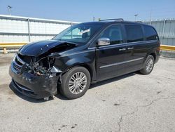 Carros salvage sin ofertas aún a la venta en subasta: 2013 Chrysler Town & Country Touring L