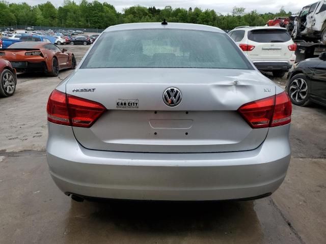 2013 Volkswagen Passat SE