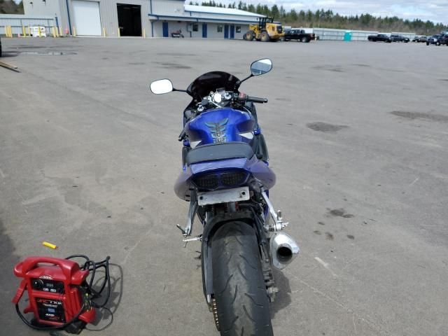 2004 Yamaha YZFR6 L