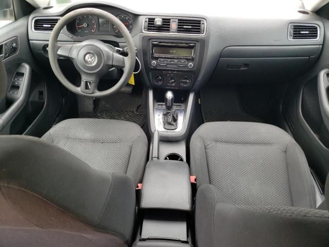 2013 Volkswagen Jetta Base