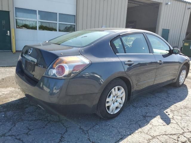 2010 Nissan Altima Base