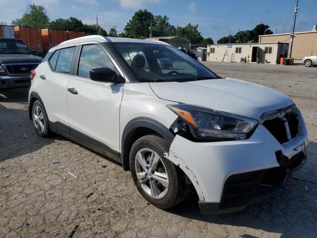 2019 Nissan Kicks S