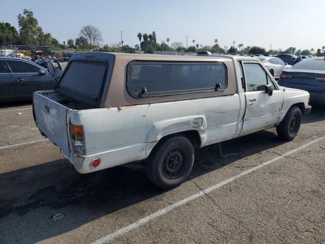 1984 Toyota Pickup Commercial / Camper RN55