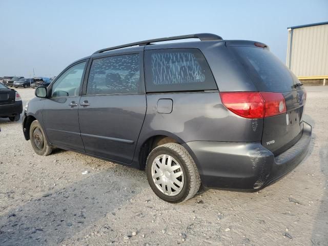 2009 Toyota Sienna CE