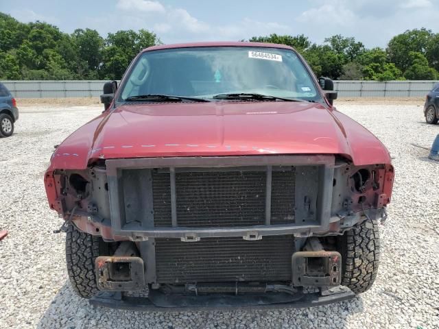 2004 Ford Excursion XLT