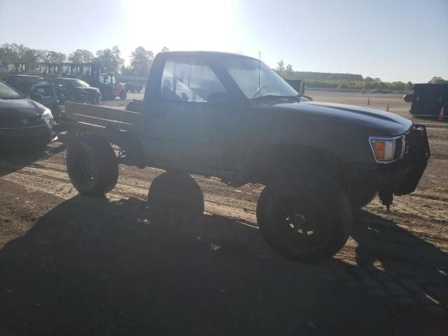 1993 Toyota Pickup 1/2 TON Short Wheelbase DX