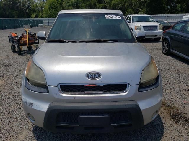 2010 KIA Soul +