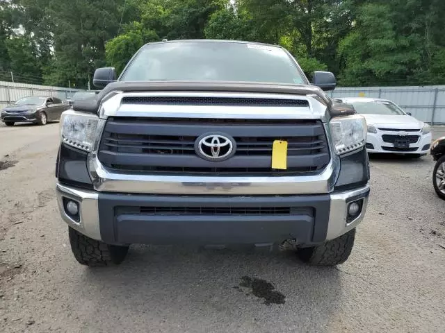 2015 Toyota Tundra Crewmax SR5