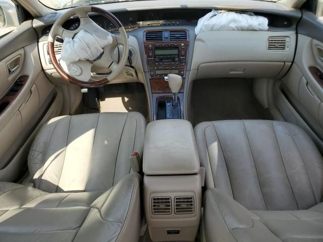 2004 Toyota Avalon XL