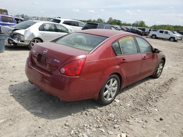 2004 Nissan Maxima SE