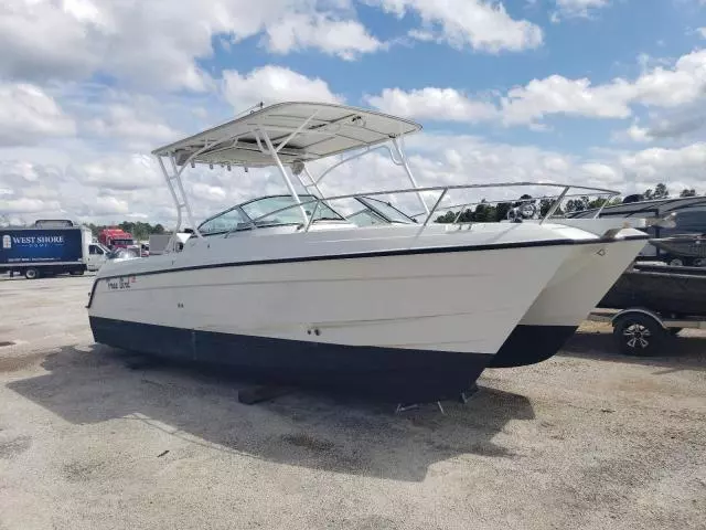 2006 Glac Bay Boat