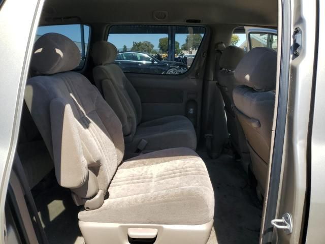 2001 Toyota Sienna LE