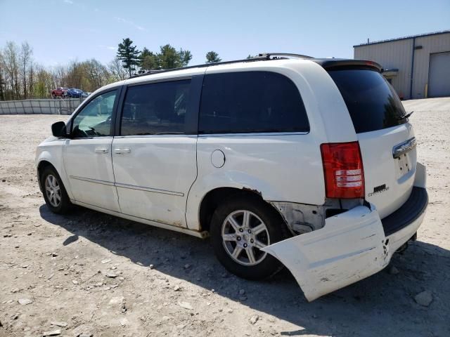 2010 Chrysler Town & Country Touring