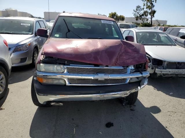 2004 Chevrolet Tahoe C1500