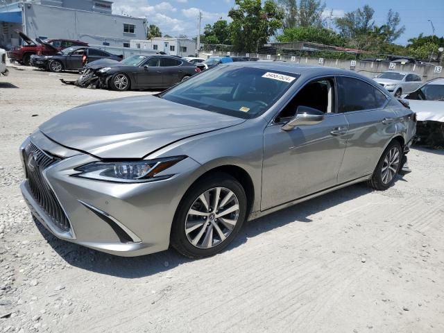 2021 Lexus ES 300H