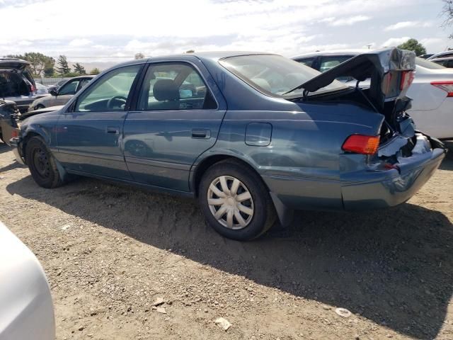 2001 Toyota Camry CE