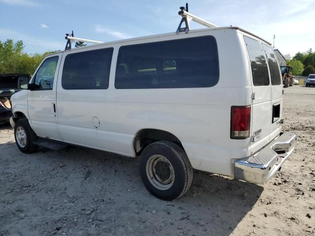 2013 Ford Econoline E350 Super Duty Wagon