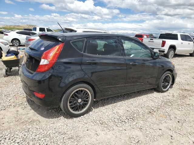 2012 Hyundai Accent GLS