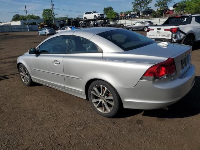 2009 Volvo C70 T5