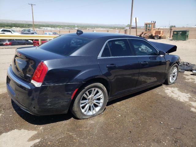 2019 Chrysler 300 Touring