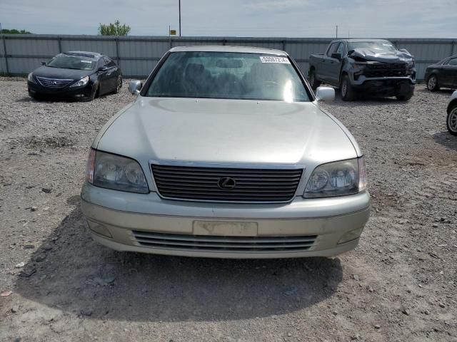 2000 Lexus LS 400