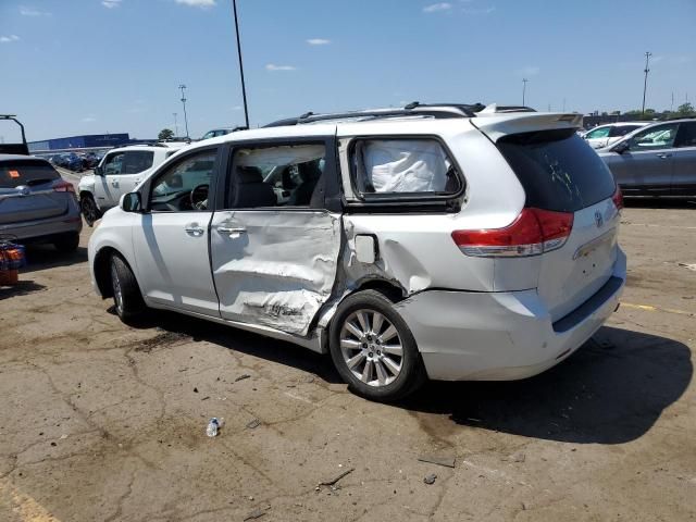 2011 Toyota Sienna XLE