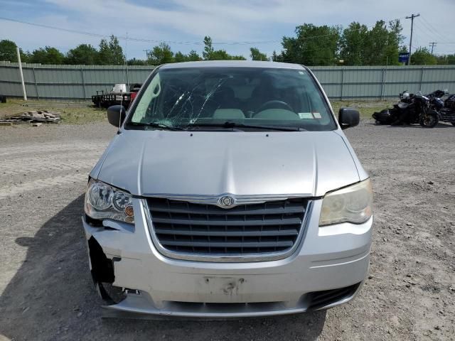 2008 Chrysler Town & Country LX