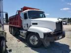 2000 Mack 600 CH600