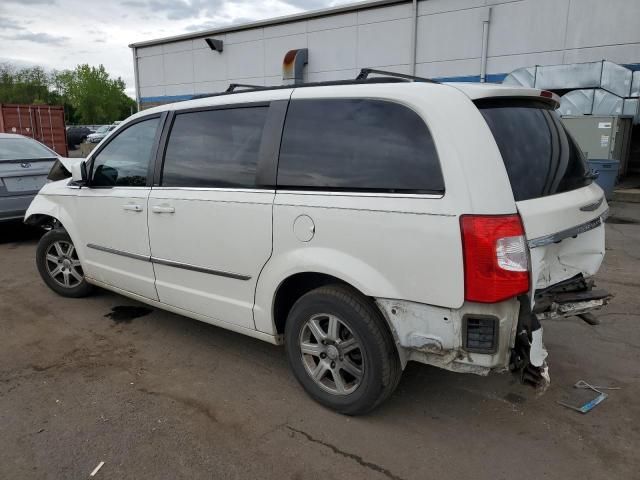 2011 Chrysler Town & Country Touring