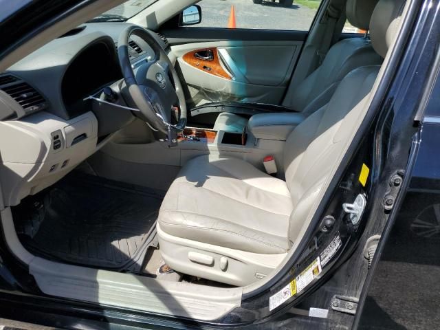 2011 Toyota Camry Hybrid