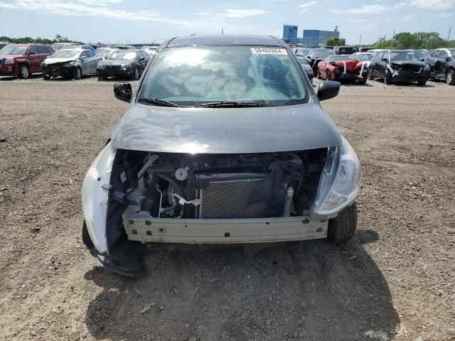 2016 Nissan Versa S