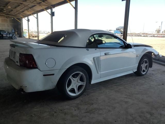 2000 Ford Mustang GT