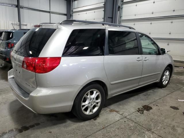 2006 Toyota Sienna XLE