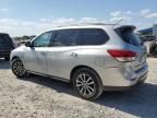 2016 Nissan Pathfinder S