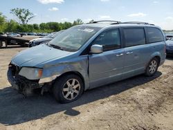 Salvage cars for sale at Des Moines, IA auction: 2008 Chrysler Town & Country Touring