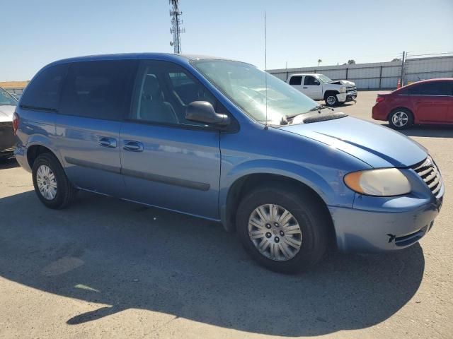 2007 Chrysler Town & Country LX