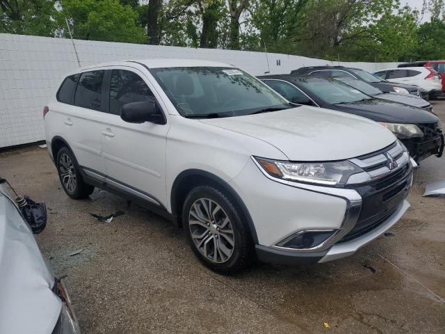 2017 Mitsubishi Outlander ES