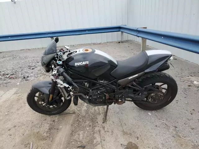 2007 Ducati Monster S4R