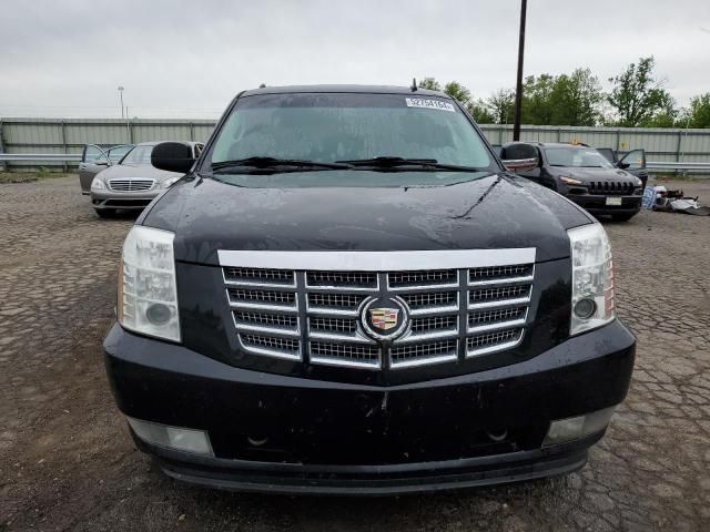 2013 Cadillac Escalade ESV Luxury