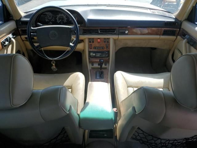 1988 Mercedes-Benz 560 SEL