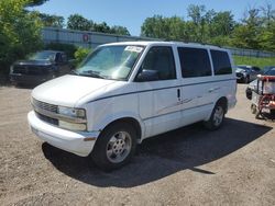 Vehiculos salvage en venta de Copart Davison, MI: 2004 Chevrolet Astro