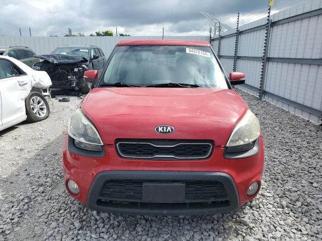 2013 KIA Soul +