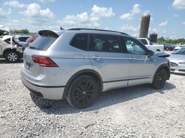 2022 Volkswagen Tiguan SE R-LINE Black