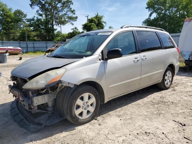 2007 Toyota Sienna CE