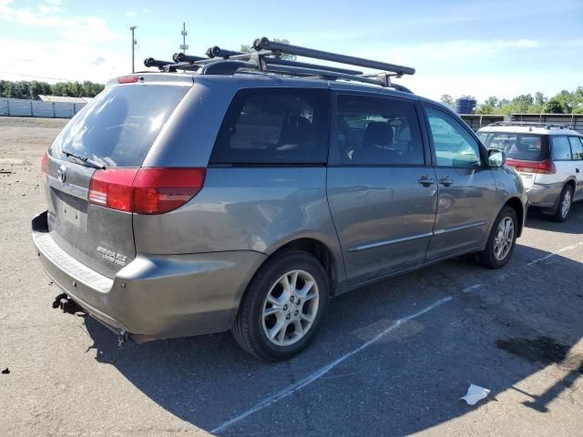 2005 Toyota Sienna XLE