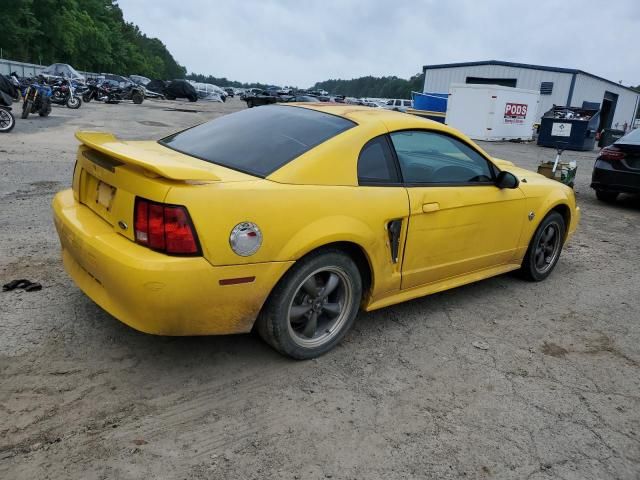 2004 Ford Mustang